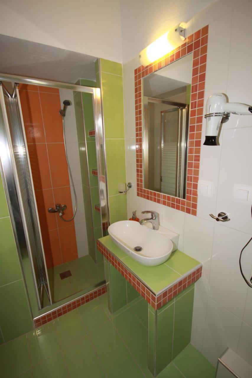 Zephyros Rooms Ormos Panagias Ngoại thất bức ảnh