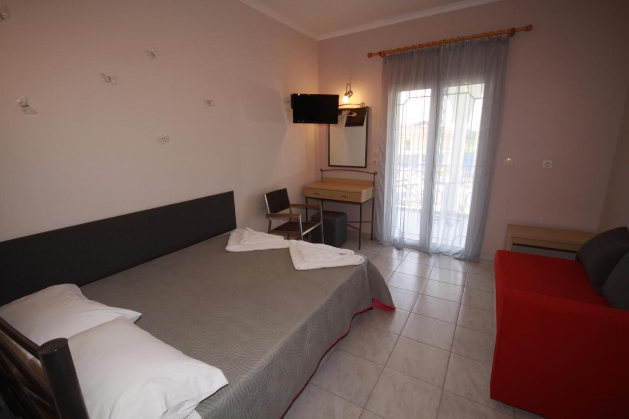 Zephyros Rooms Ormos Panagias Ngoại thất bức ảnh