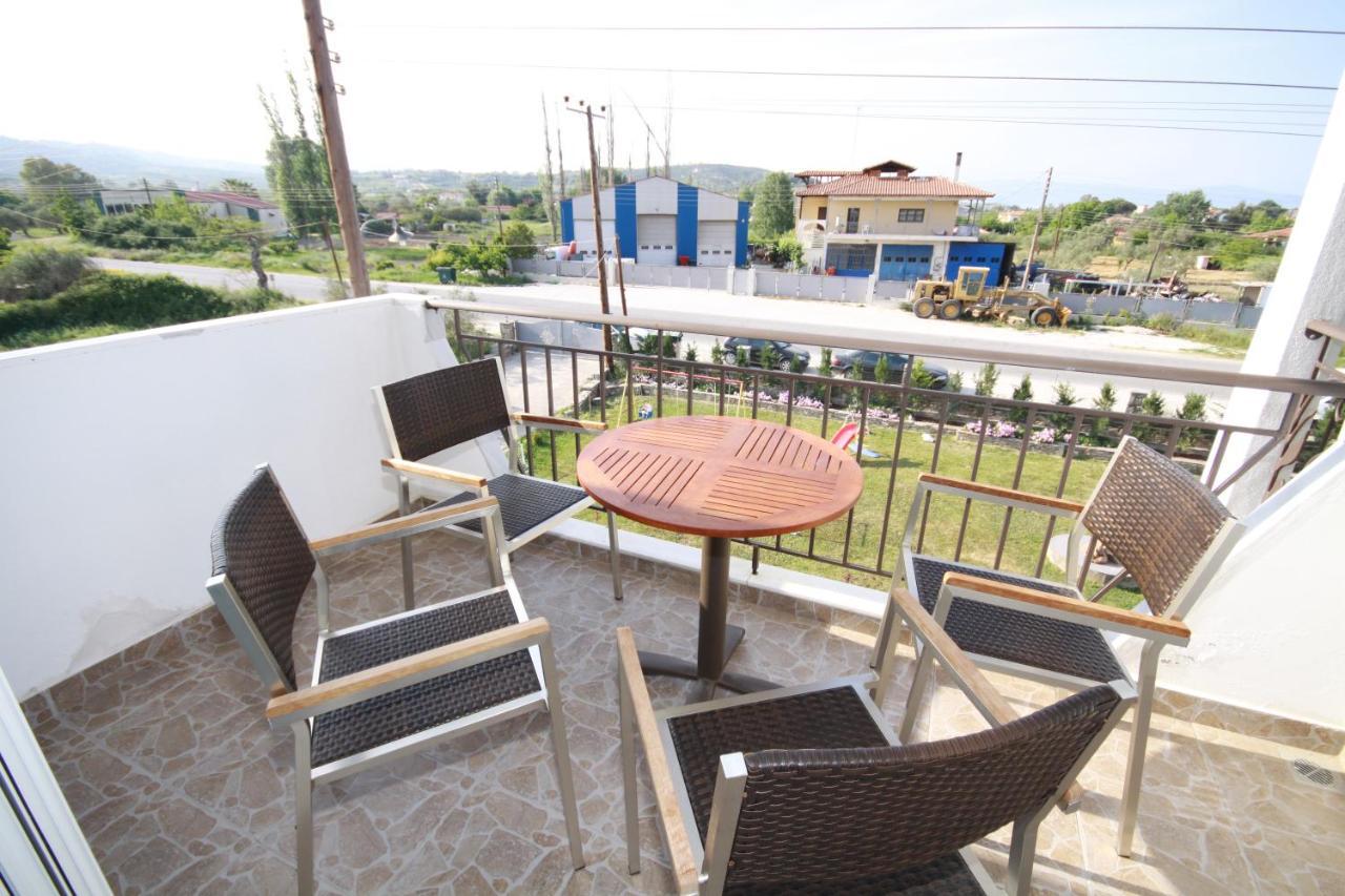 Zephyros Rooms Ormos Panagias Ngoại thất bức ảnh